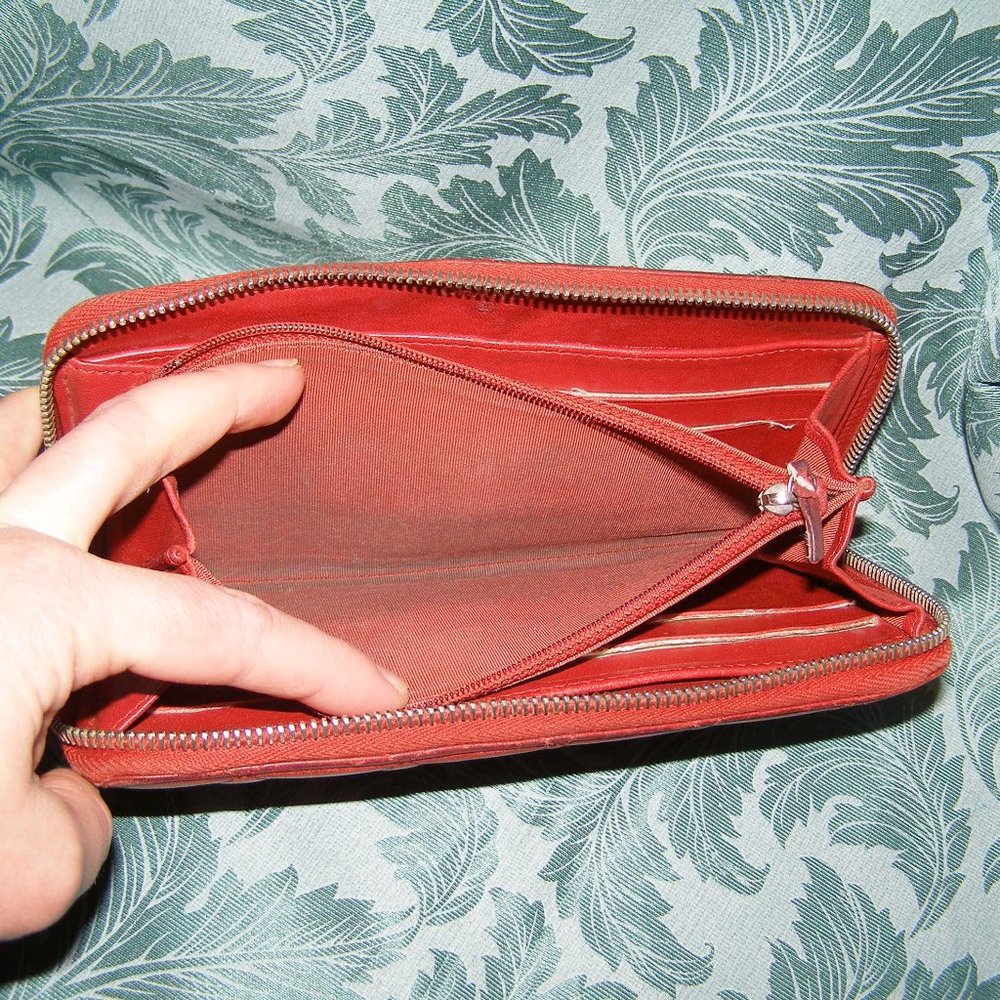 CHANEL Dark Red Lambskin Quilted Leather Wallet - Picture 12 of 15